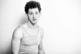 Portraits des Schauspielers Konstantin Frank. Berlin. © Phillip Zwanzig