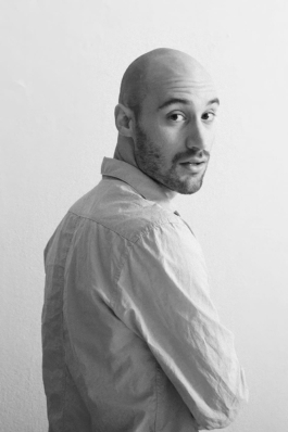 Schauspieler Portrait von Bastian Parpan. © Phillip Zwanzig